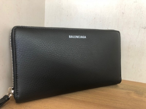 ブランド・ラグジュアリーの財布
