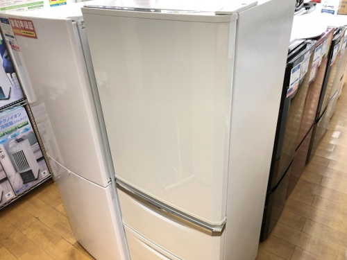 キッチン家電の冷蔵庫