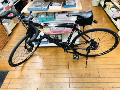 スポーツ用品の自転車