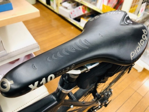 クロスバイクのFELT・フェルト
