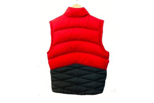 アウターのNIKE/ナイキ