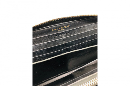 Yves Saint Laurent/イブサンローラン