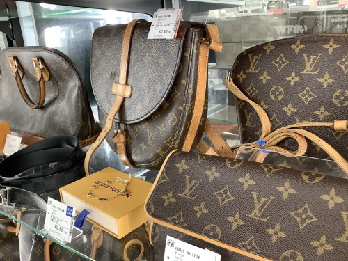 バッグ・財布の東久留米　ブランド　中古