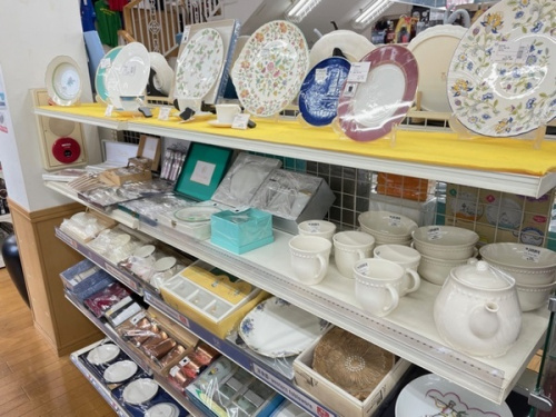 洋食器の東久留米　中古　食器