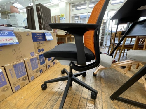 ワークチェアの東久留米　中古　家具