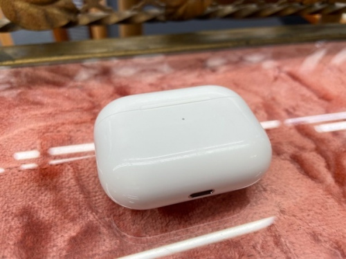 ワイヤレスイヤホンのAirPods Pro