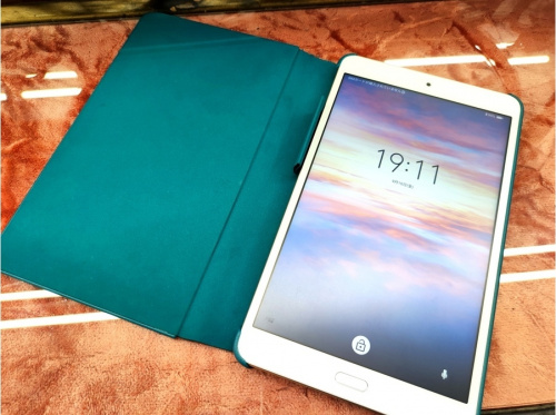 デジタル家電のタブレット