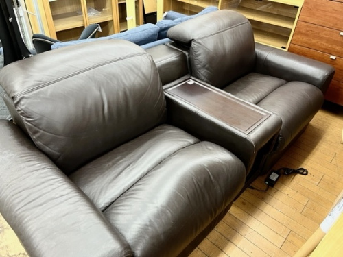家具のソファ