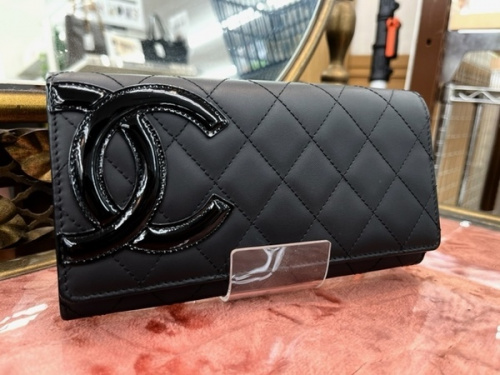 ブランド・ラグジュアリーの財布