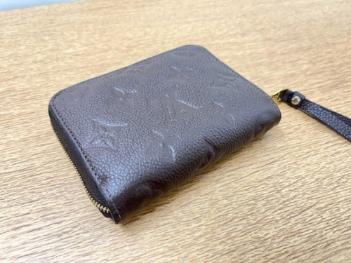 ブランド・ラグジュアリーの財布