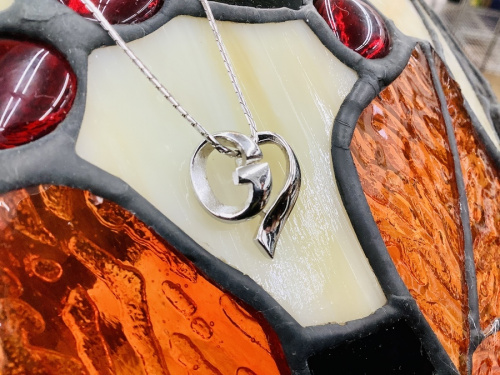 ブランド・ラグジュアリーのアクセサリー