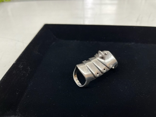 メンズファッションのアクセサリー