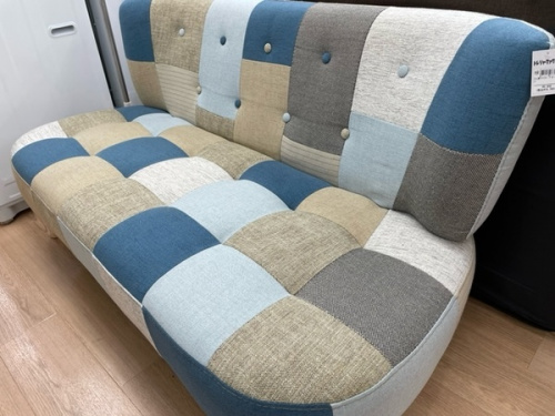 家具のソファ