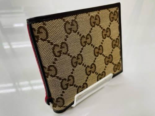 ブランド・ラグジュアリーの財布