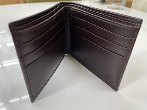 財布のグッチ