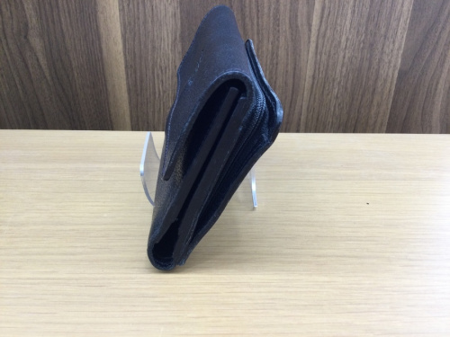 イルビゾンテの財布