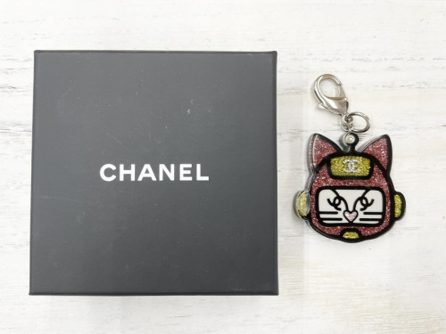 CHANEL