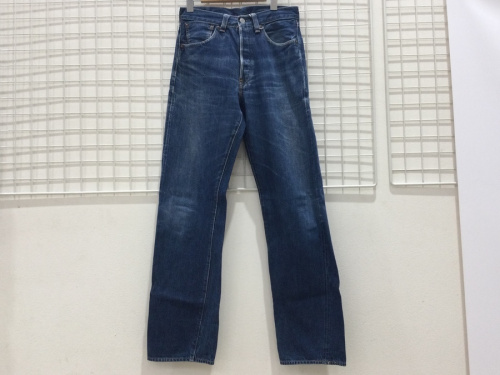 メンズファッションのジーンズ