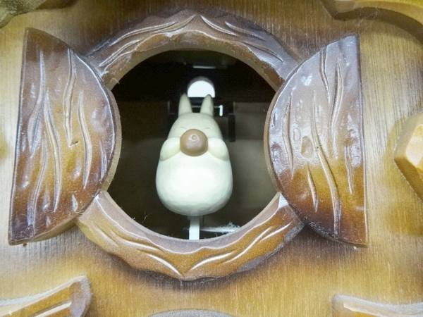 トトロのオルゴール時計 となりのトトロのオルゴール機能付からくり時計を買取入荷しま