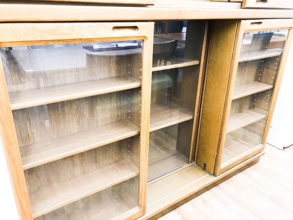 もってけ〇〇セール実施開始　中古　創業130年江戸伝統小島工芸サイドボード・書棚 もってけ〇〇セール実施中中古創業130年江戸伝統小島工芸サイドボード