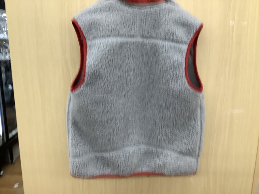patagonia(パタゴニア）レトロXベスト グレー×レッド 買取入荷