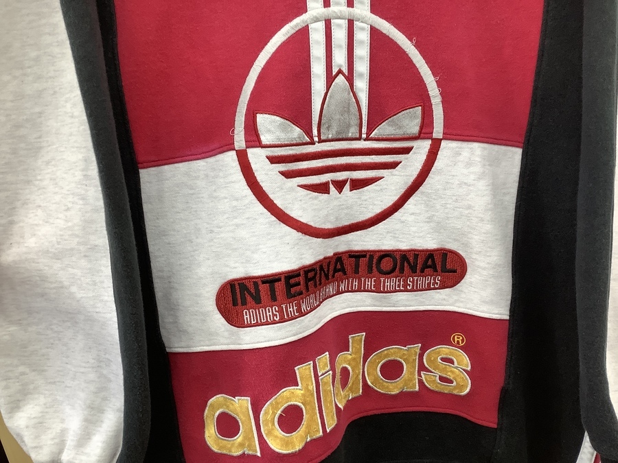 アディダス　ヴィンテージスウェット adidas(アディダス)ヴィンテージスウェット入荷！【川崎野川店