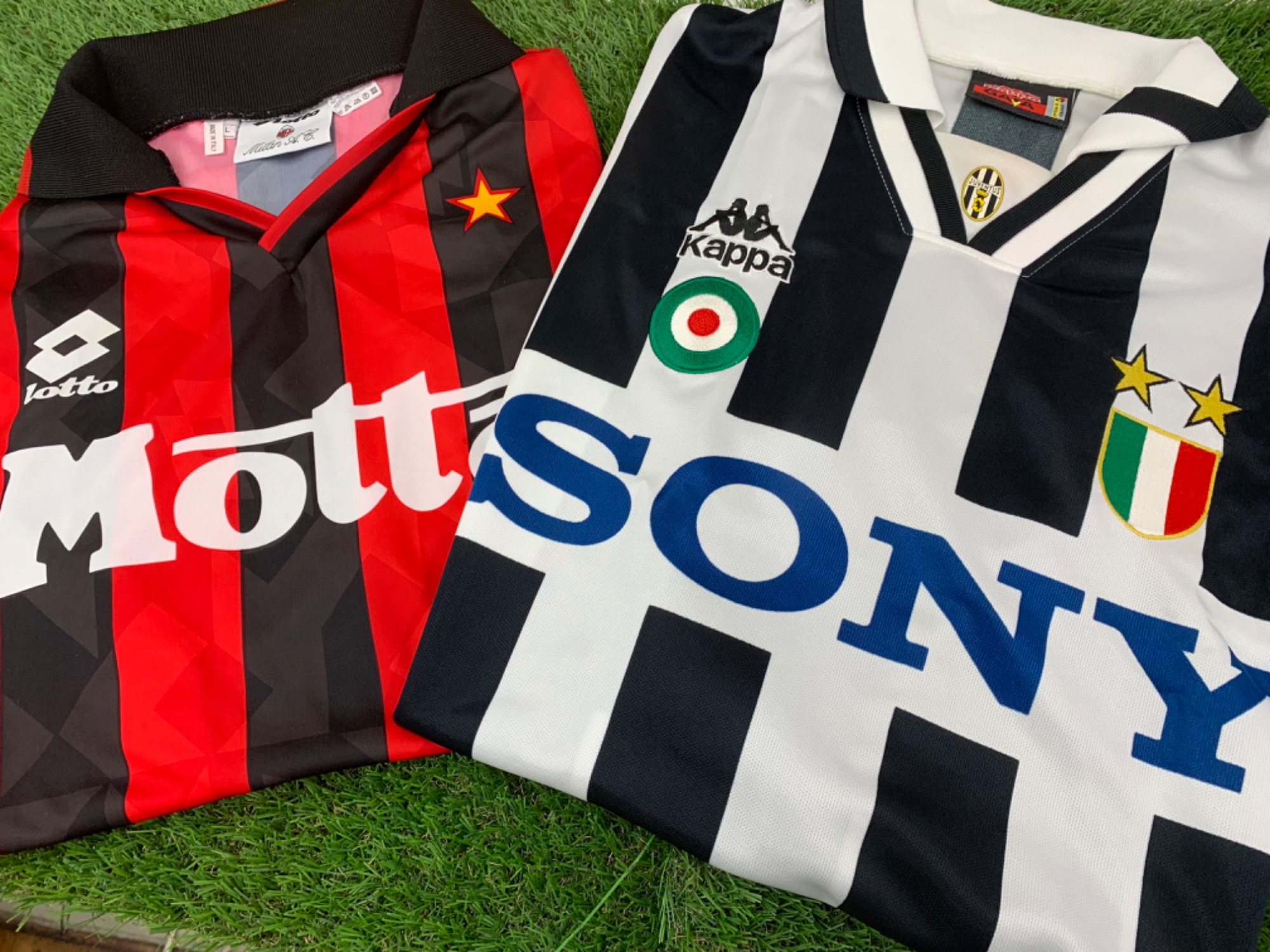 ファッションアイテムとして人気沸騰中!！古着サッカーユニフォームを