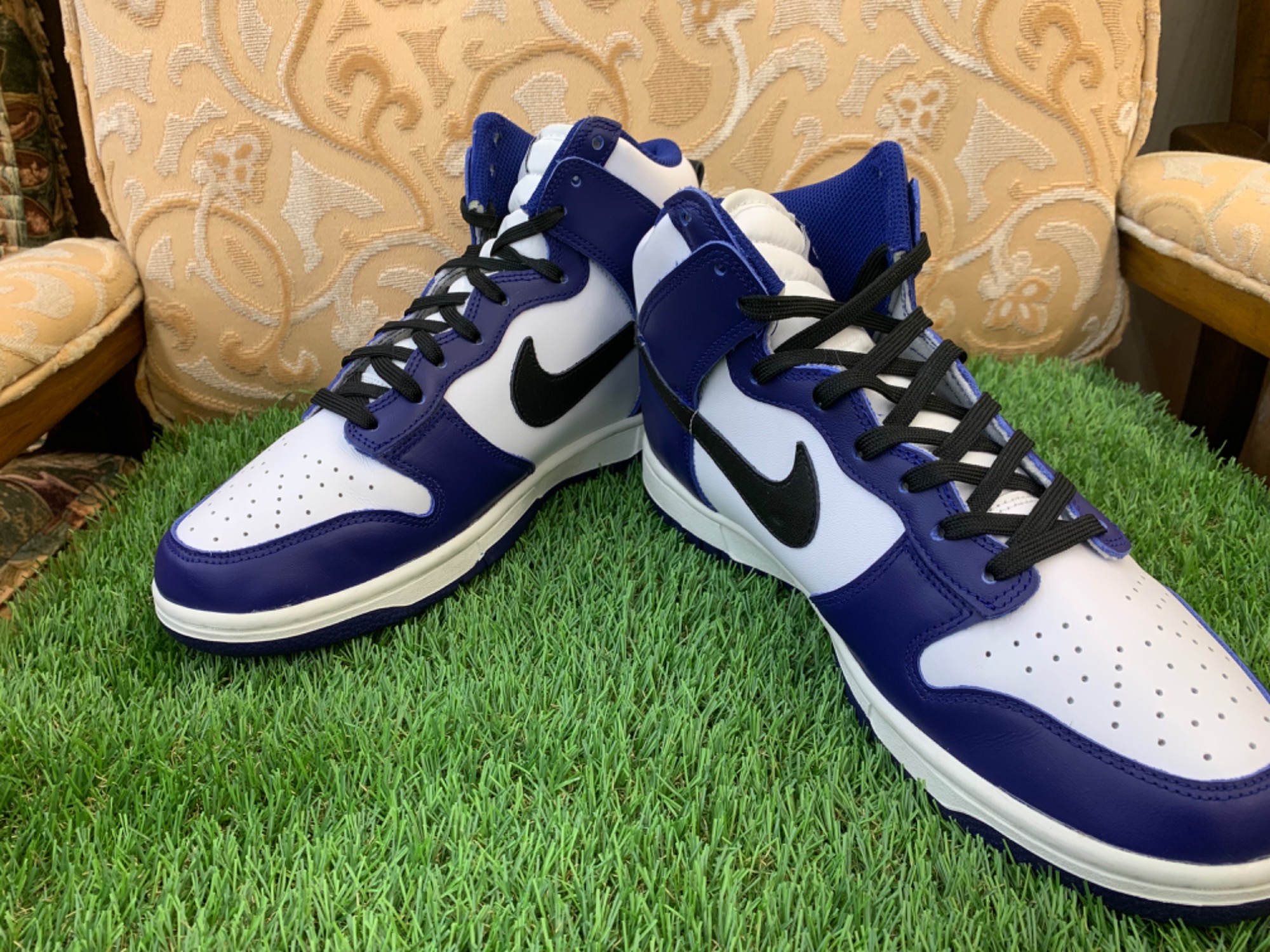 NIKE(ナイキ) ハイカットスニーカー WMNS DUNK HIGHをご紹介致します