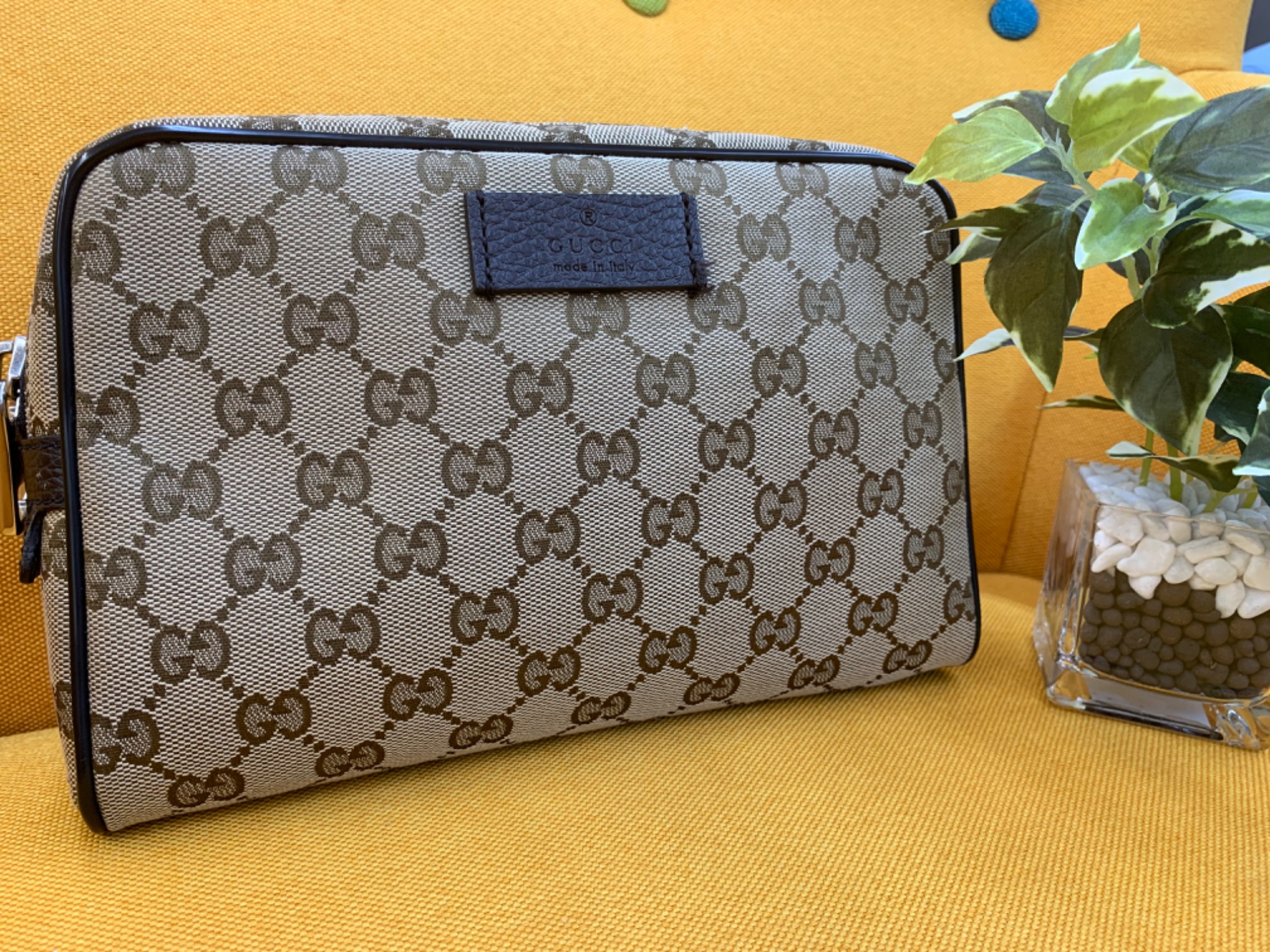 ブランド品買取強化中!! GUCCI(グッチ) ウエストバッグをご紹介