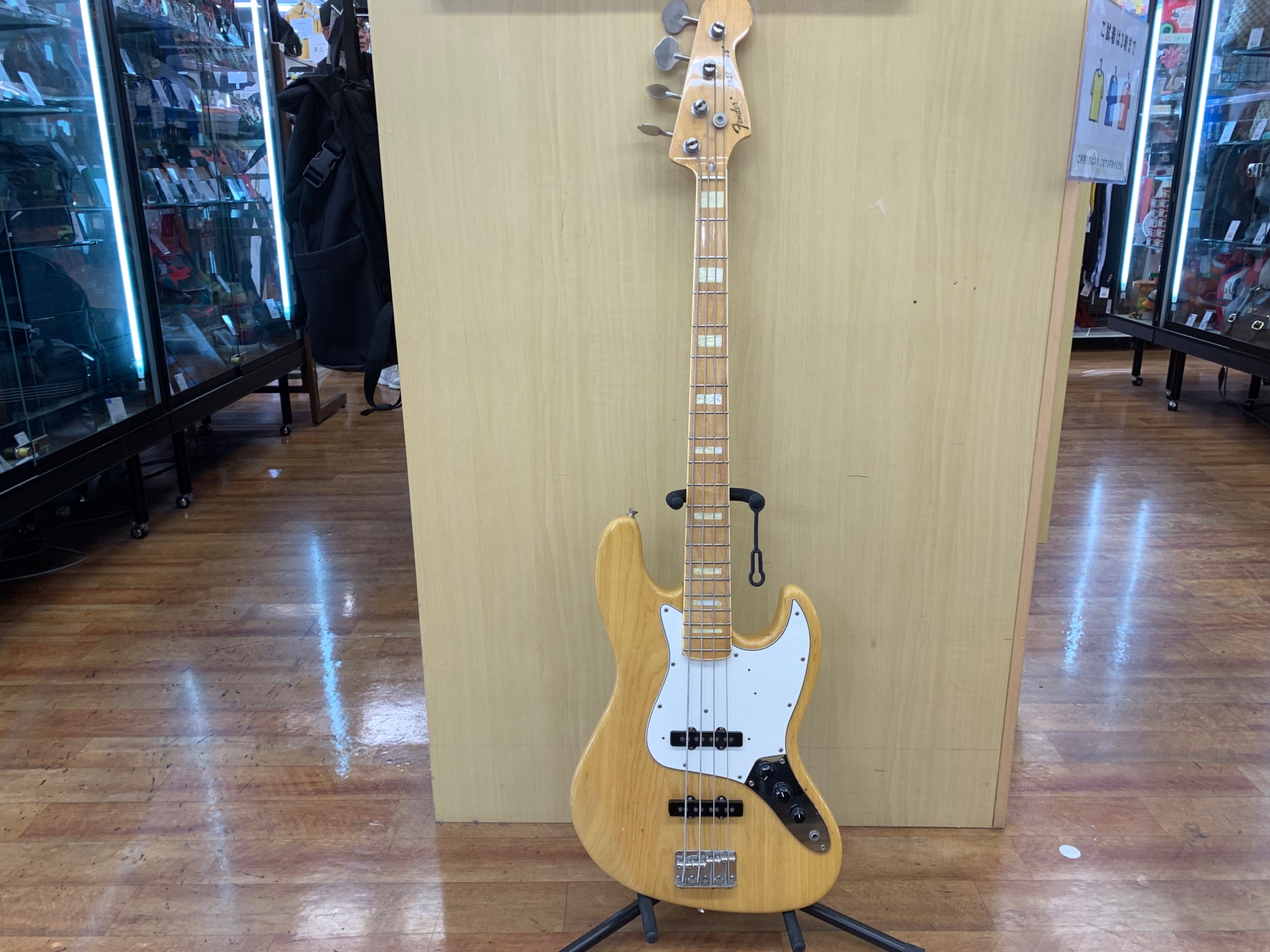 FENDER JAPAN(フェンダージャパン) ジャズベース JB-75をご紹介