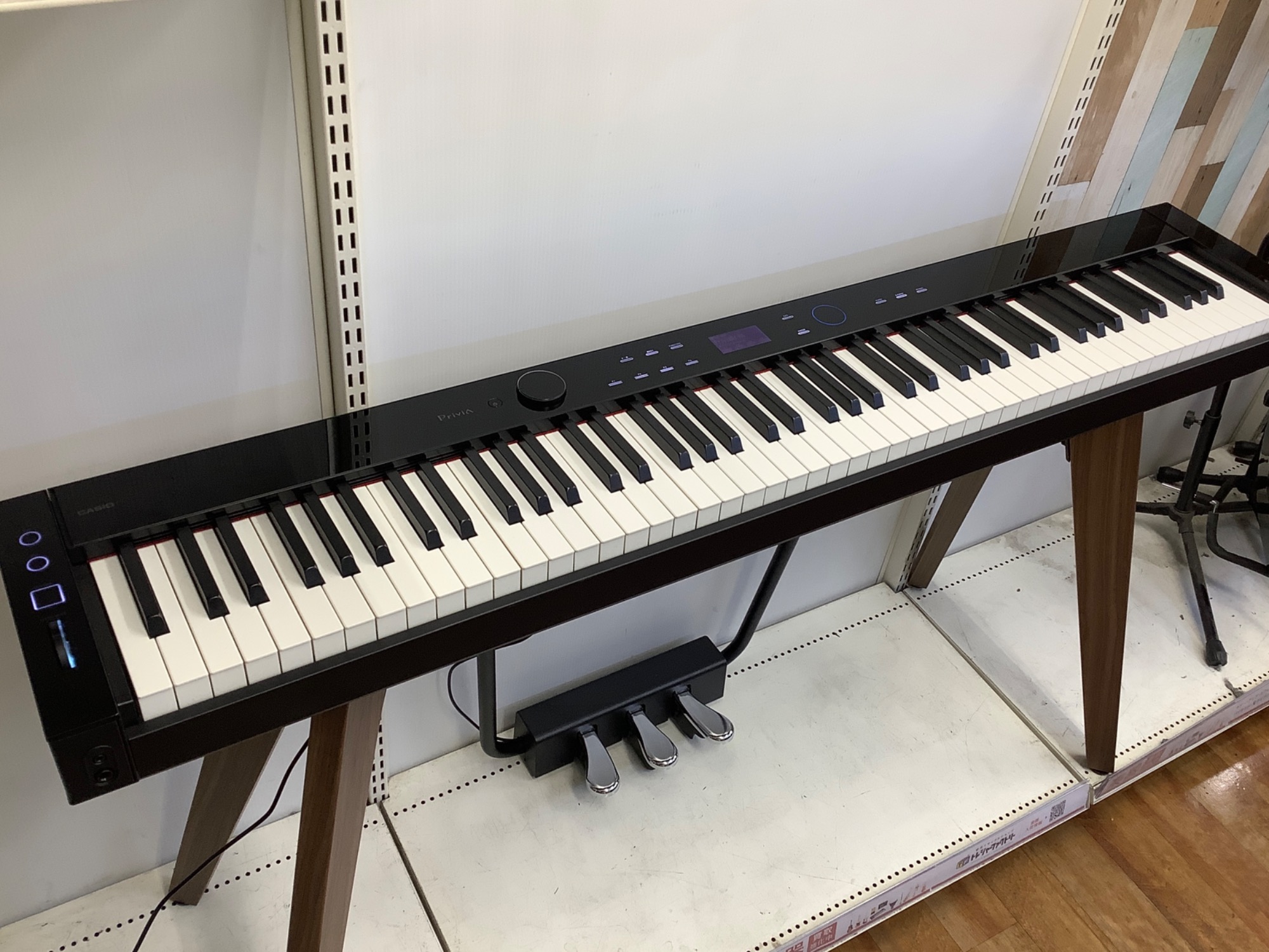 『土日20%off』（美品）CASIO （カシオ ）Privia 電子ピアノ CASIO Privia 電子ピアノ PX-S1000RD 88鍵 20年製○E055W002