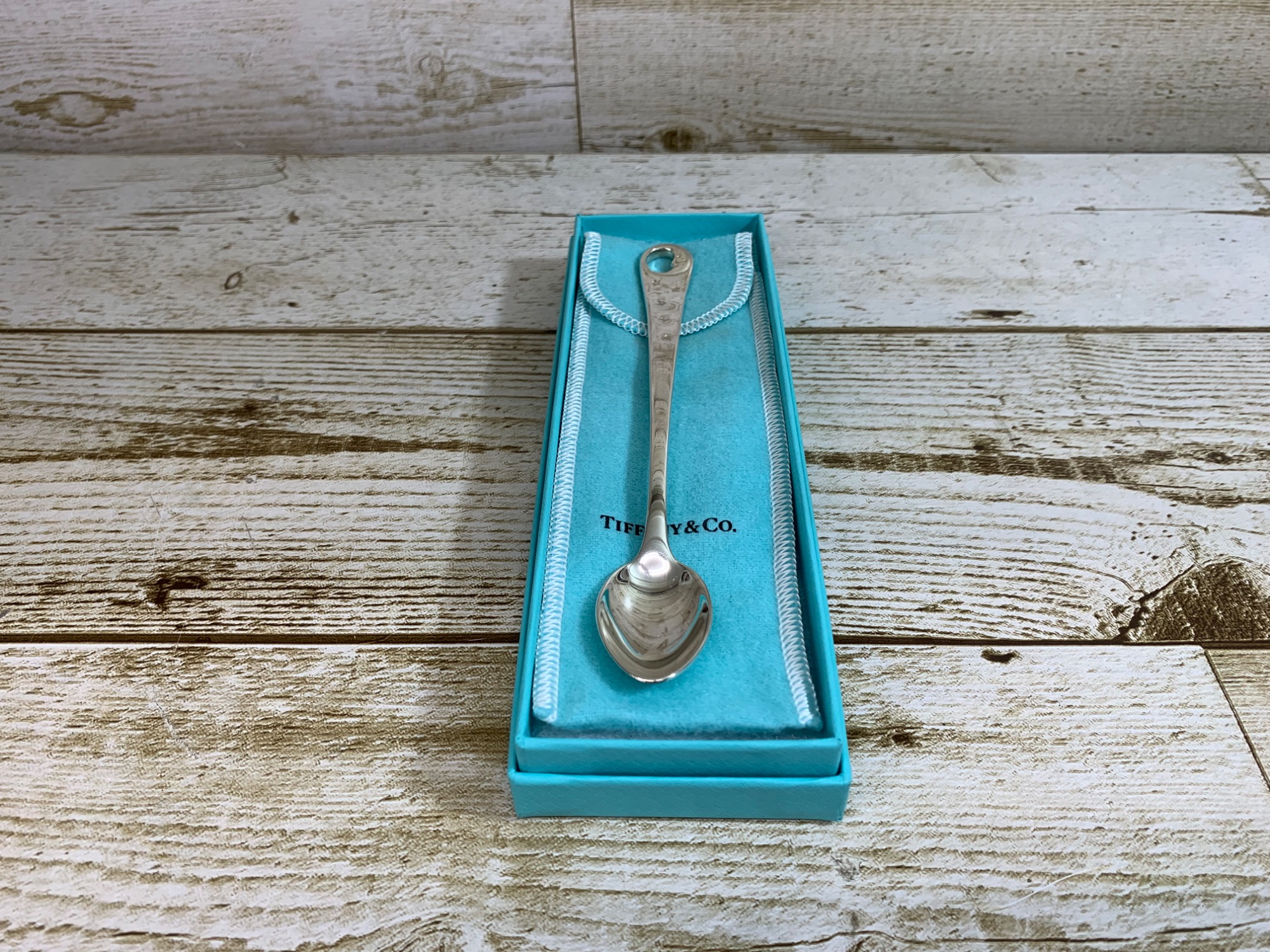 Tiffany & Co.（ティファニーアンドコー） スプーンをご紹介致します