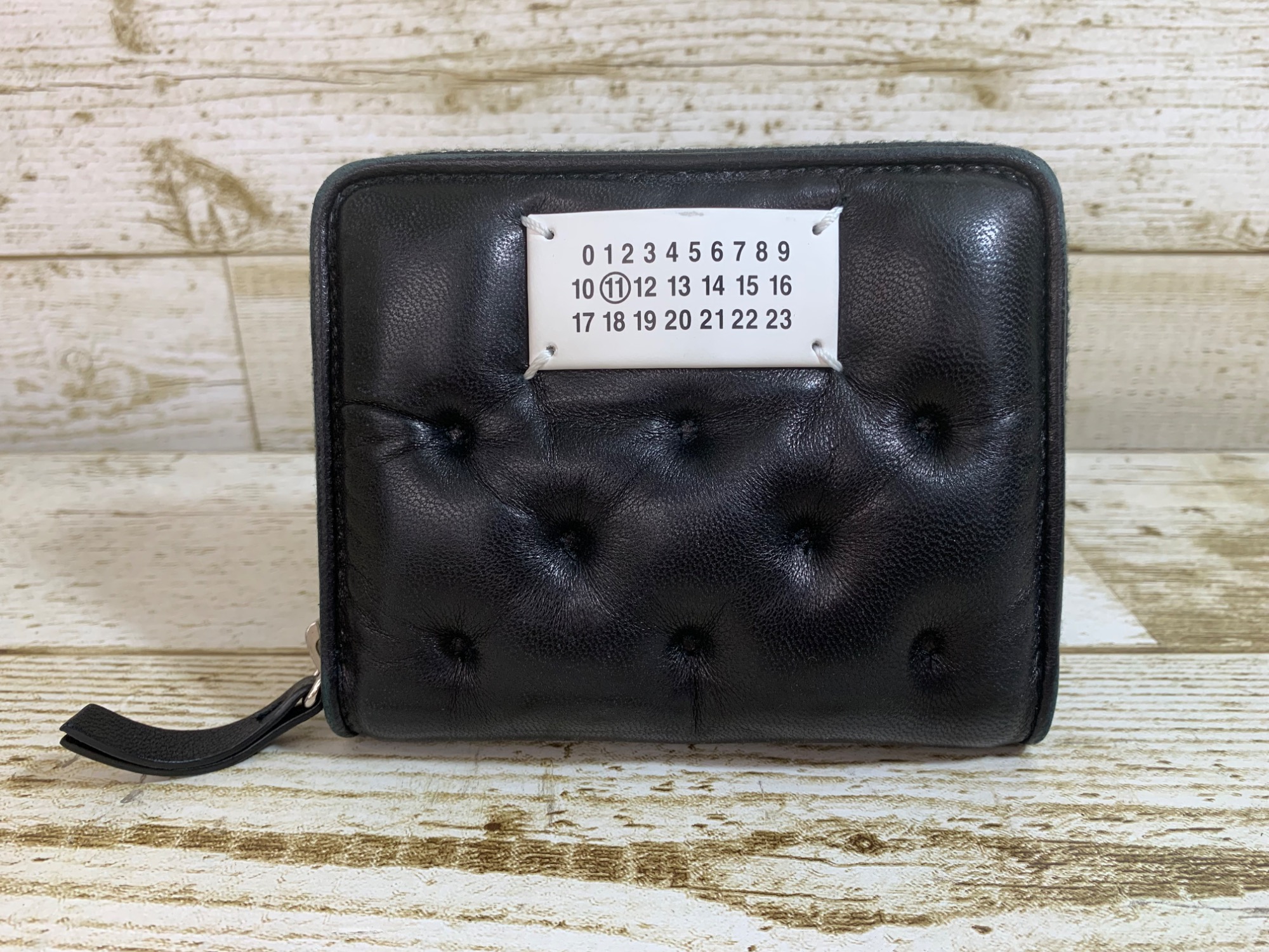 ma2さん 3 Maison Margiela(メゾン マルジェラ) 二つ折り財布が入荷いたし