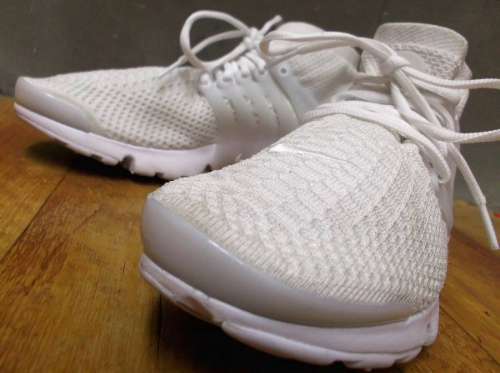 メンズファッションのナイキ（NIKE）