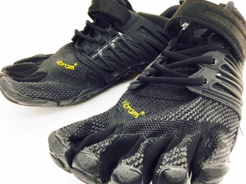 メンズファッションのVIBLAM