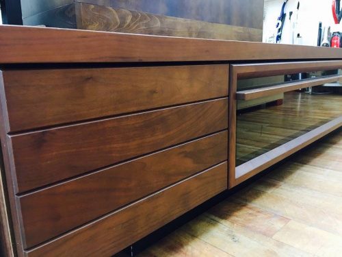 家具・インテリアのローボード
