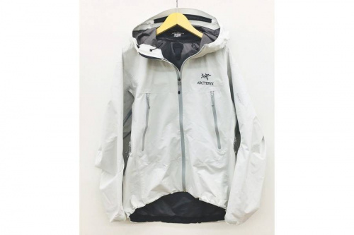 メンズファッションのARC'TERYX