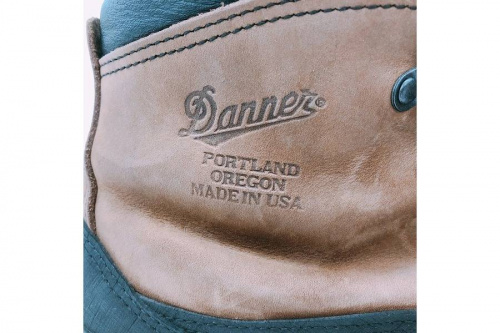 登山シューズのDANNER