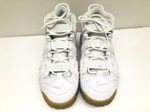 スニーカーのナイキ(NIKE)