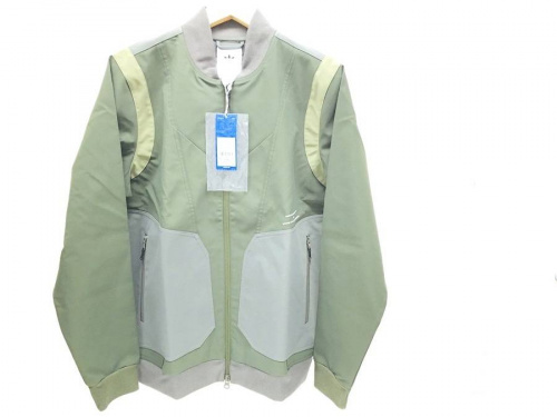 メンズファッションのアディダス（adidas）