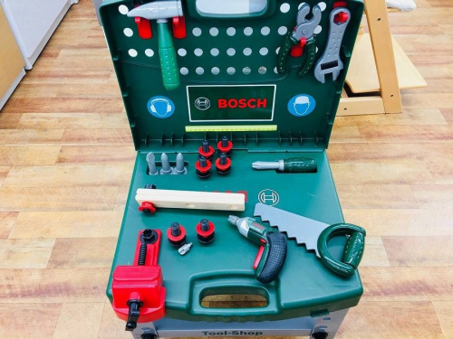 おもちゃのBOSCH