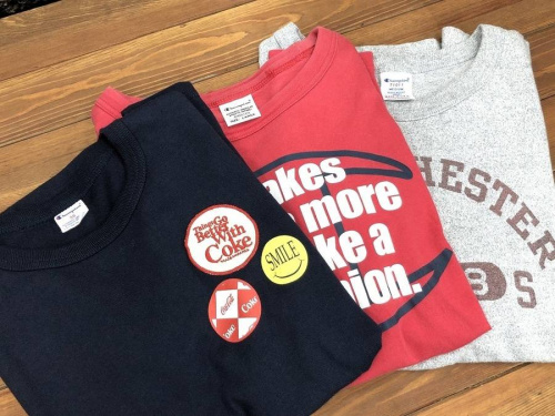 メンズファッションのTシャツ