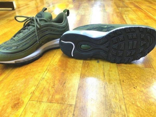 川崎　買取　靴　スニーカーの川崎　中古　靴　スニーカー