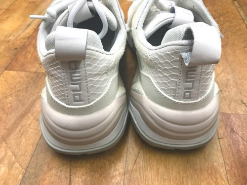 川崎 中古 スニーカーのPUMA