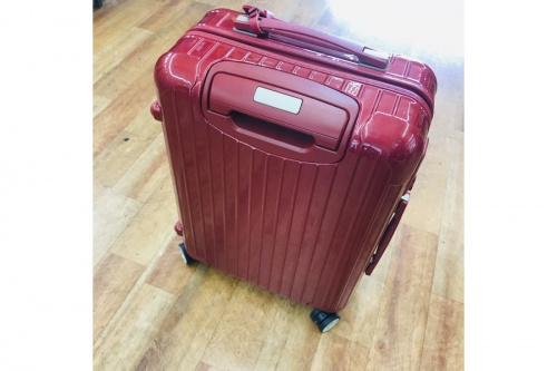 バッグのRIMOWA