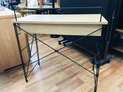引き出し付の中古家具　川崎