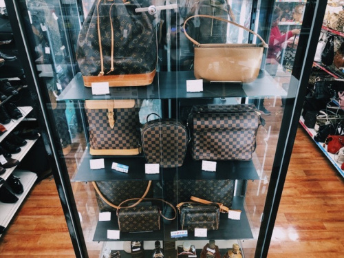 川崎　青葉　世田谷　鶴見　横浜 ルイヴィトン　中古　ブランド LOUIS VUITTON　買取の横浜川崎中古ブランド情報