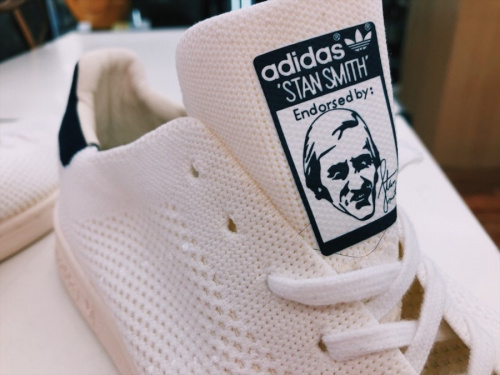 レディースファッションのadidas