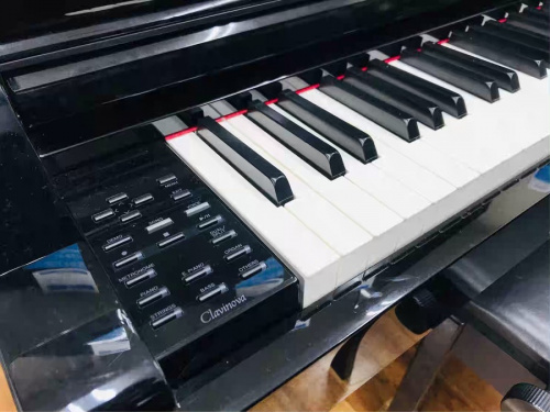 YAMAHAの電子ピアノ