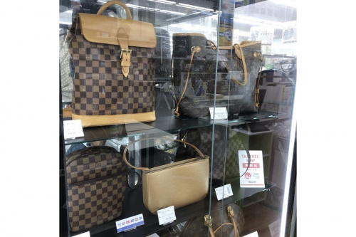川崎　青葉　世田谷　鶴見　横浜 ルイヴィトン　中古　ブランド LOUIS VUITTON　買取の横浜川崎中古ブランド情報